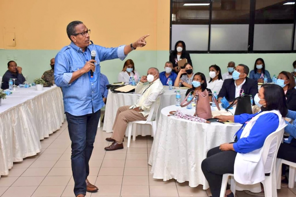 Encuentro nacional de encargados de los Comedores Económicos del Estado Dominicano.