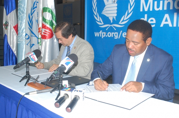 Comedores Económicos y el Programa Mundial de Alimentos (PMA) firman acuerdo de cooperación