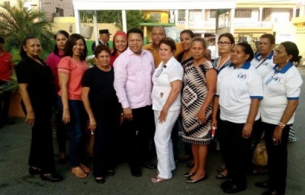 Monchy Rodríguez encabezó actividad, Comedores Económicos realiza 1er concurso Gastronomía Típica Dominicana