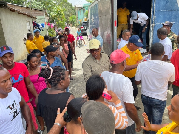 Comedores Económicos realizó un amplio operativo de distribución de raciones cocidas y crudas en las comunidades Pedro Brand, La Guayiga y La Cuaba