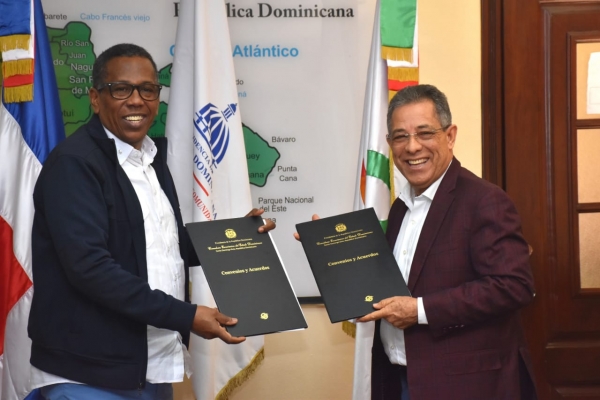 Comedores Económicos y DGDC firman importante acuerdo interinstitucional